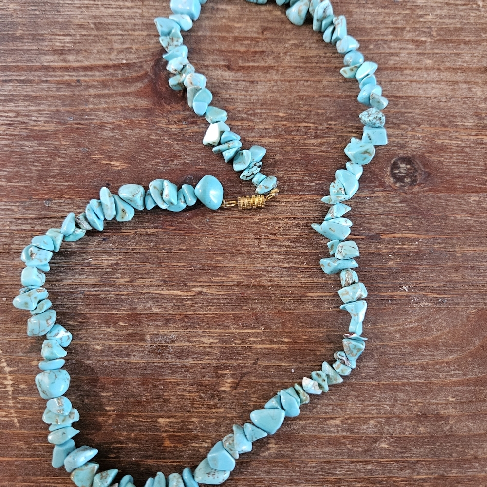 VINTAGE GenuineTurquoise Beaded Necklace 16" - Picture 3 of 3